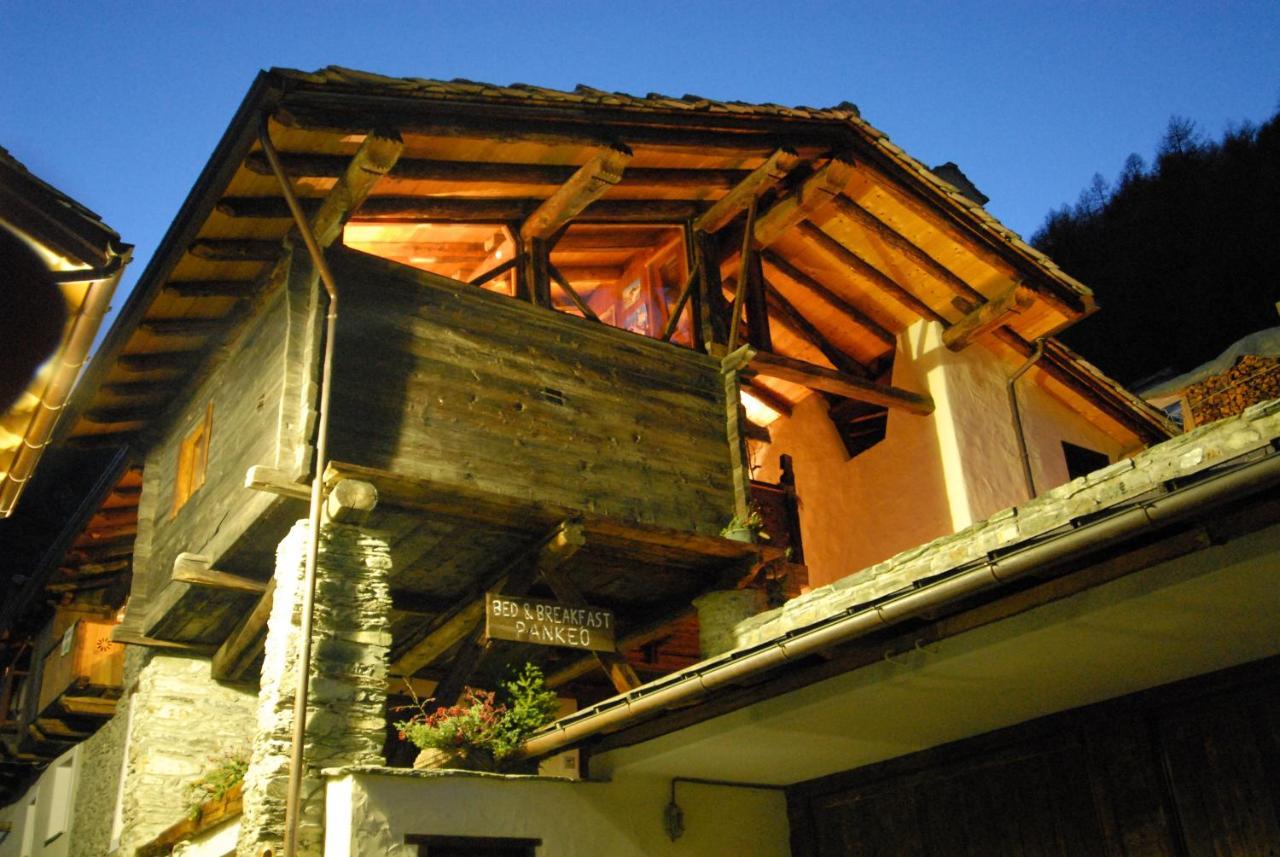 B&B A Pankeo Valtournenche Exterior photo